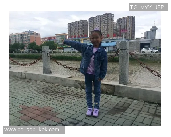 今天是夏晓曦的生日,愿他在新的一岁里快乐幸福每一天